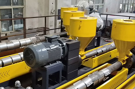 How To Ensure The Performance of Bubble Film Machine?