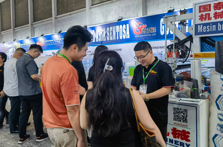 Guotai Machinery Successfully Concludes Indonesia International Plastics Expo 2025 with Its Fully Automatic Bubble Film Machine